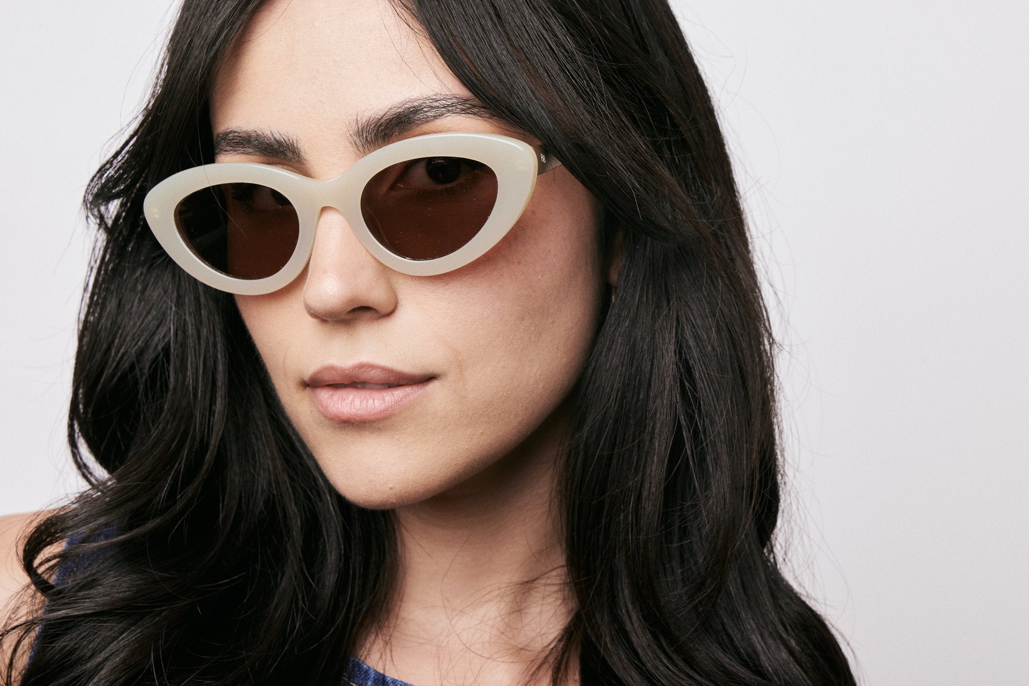 🎶  The Ultimate Festival Eyewear Guide: How to Shine at Every Stage